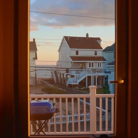 Cozy East Haven Apartment - Walk To Beach! Extérieur photo